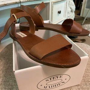 Steve Madden sandals